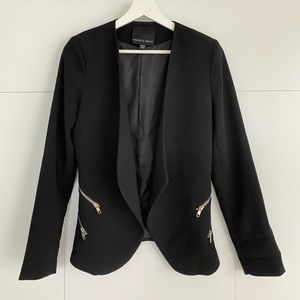 Blazer with zipper detailing